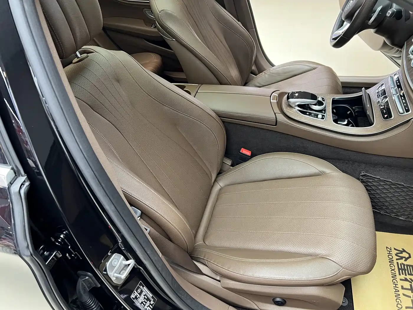 Mercedes-Benz E-Class 2018 Facelift E 300 L Luxury фото 15