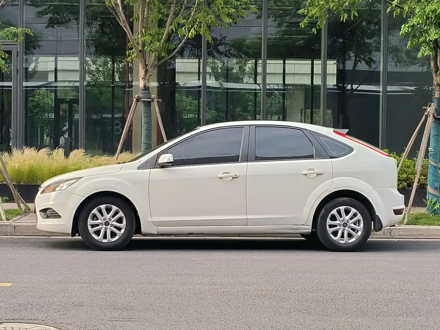 Photo 4 - Ford Focus