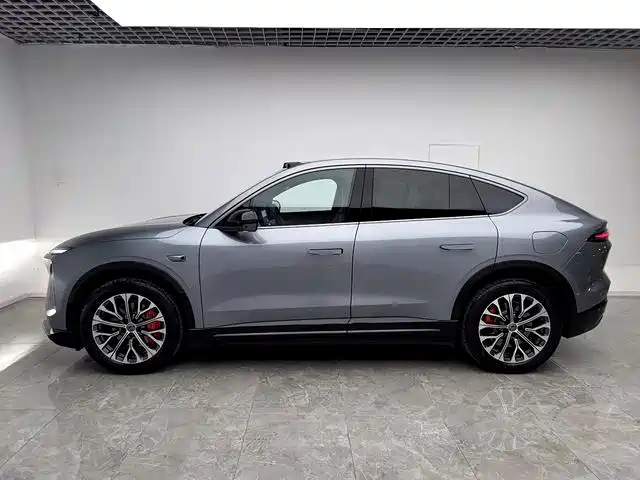 NIO EC6 2025 2025 75kWh