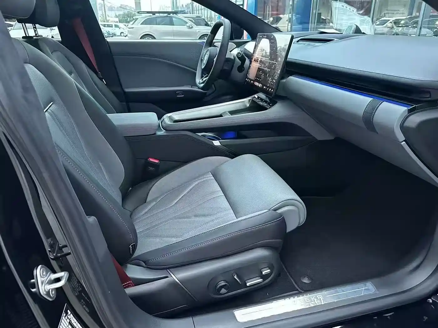 ZEEKR 007GT 2026