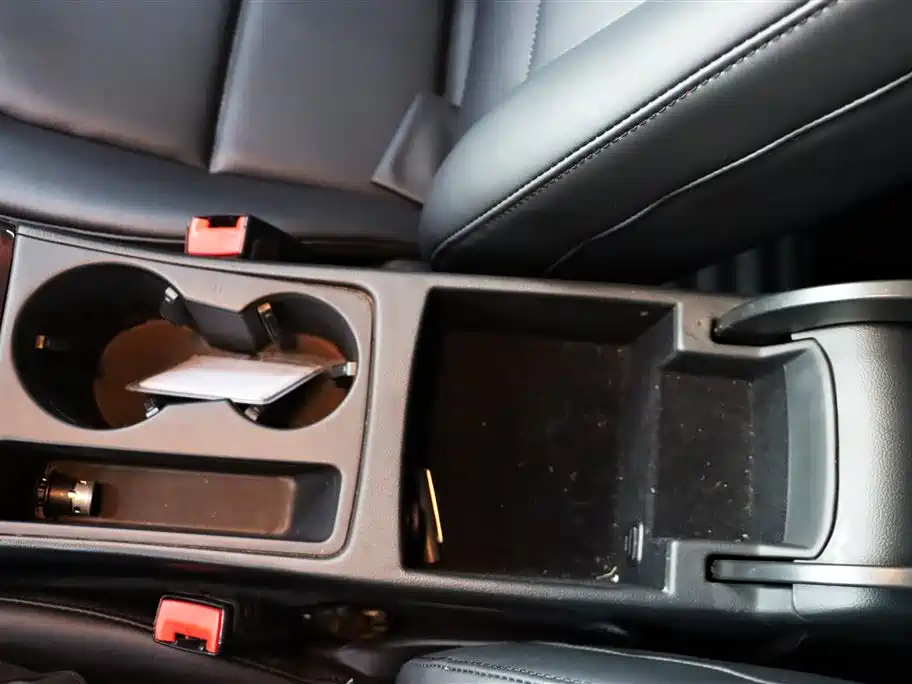 Audi A4L 2015 35 TFSI Auto Standard фото 17
