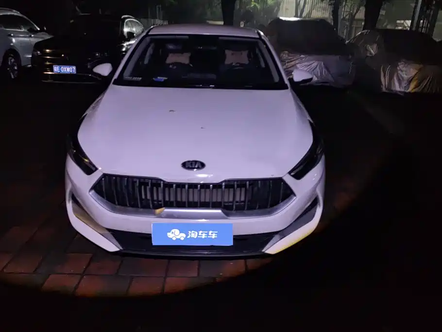 Kia K3 2019 1.5L CVT New Edge фото 2