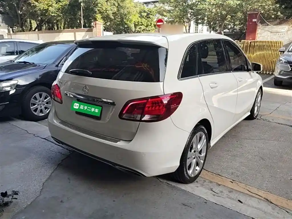 Mercedes-Benz B-Class 2015 B 200 Dynamic фото 7