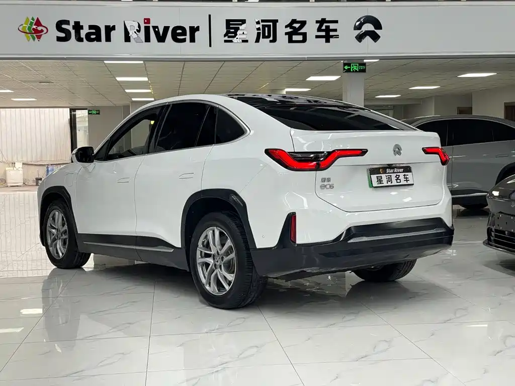 Фото 6 - NIO EC6