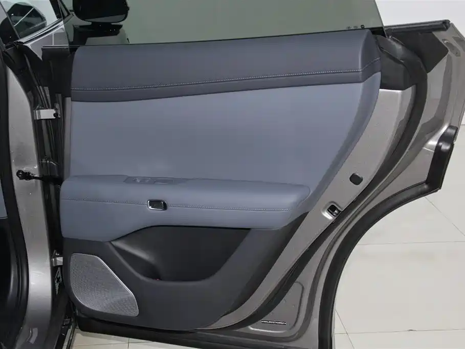 XIAOMI CAR XIAOMI YU7