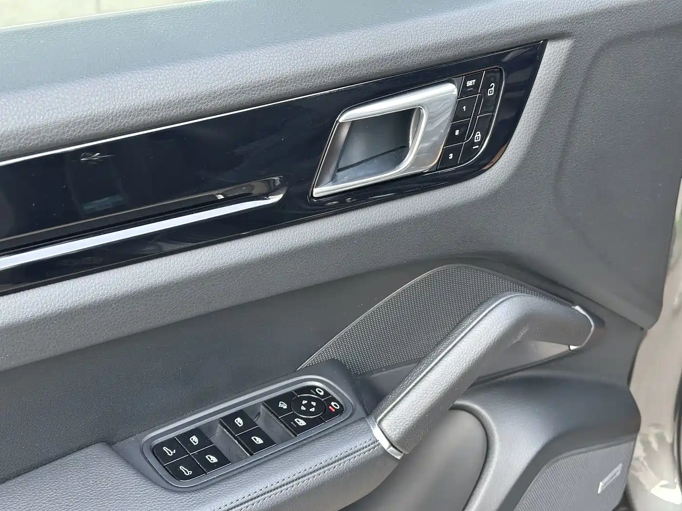 Porsche Cayenne 2019 Cayenne 3.0T фото 9