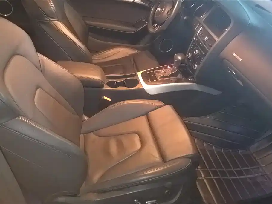 Audi A5 (Import) 2014 Coupe 45 TFSI фото 8