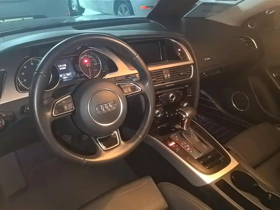 Audi A5 (Import) 2014 Coupe 45 TFSI фото 12