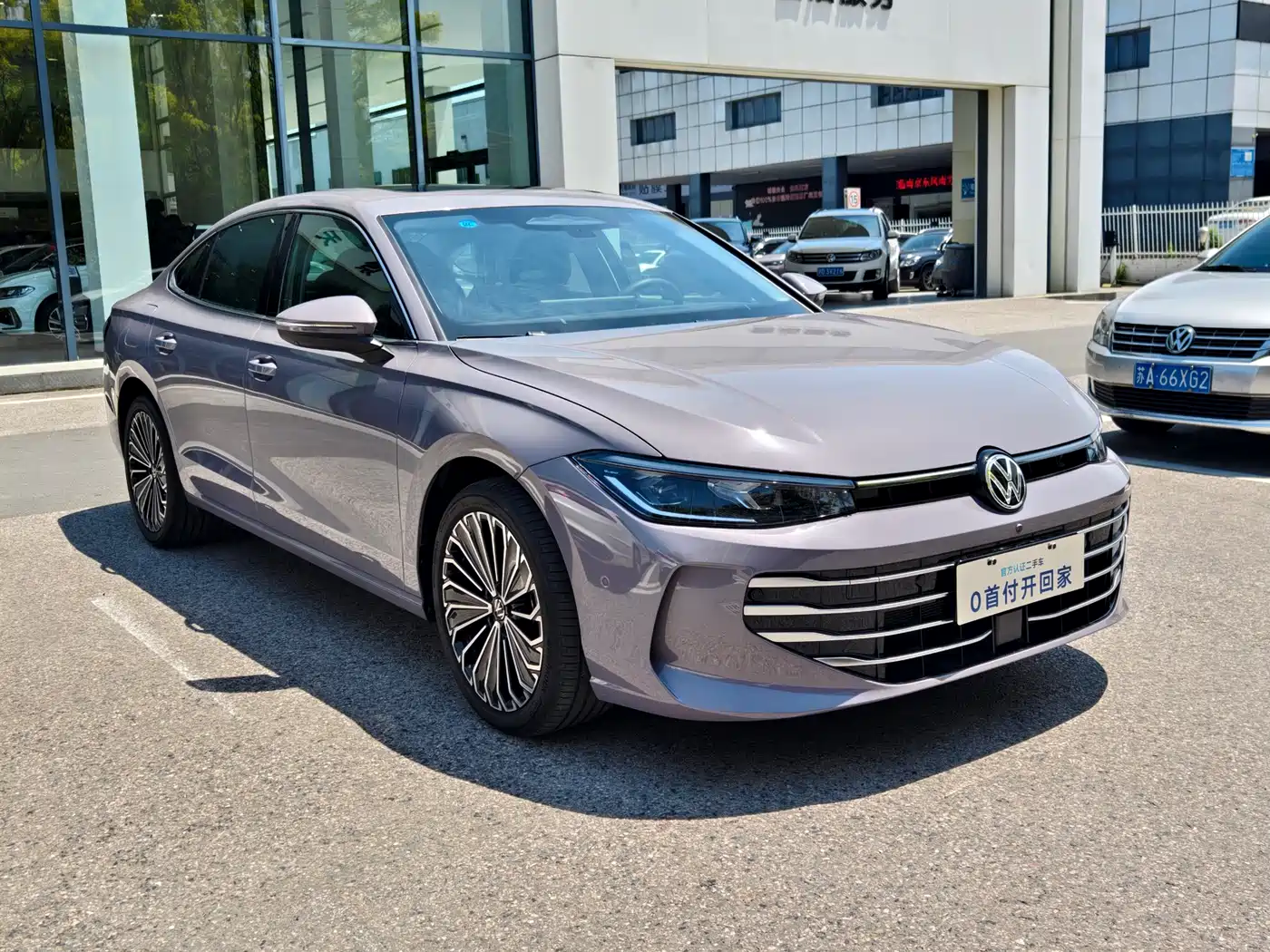 Volkswagen Passat 2025 Pro 380TSI Dragon Prestige Edition фото 8
