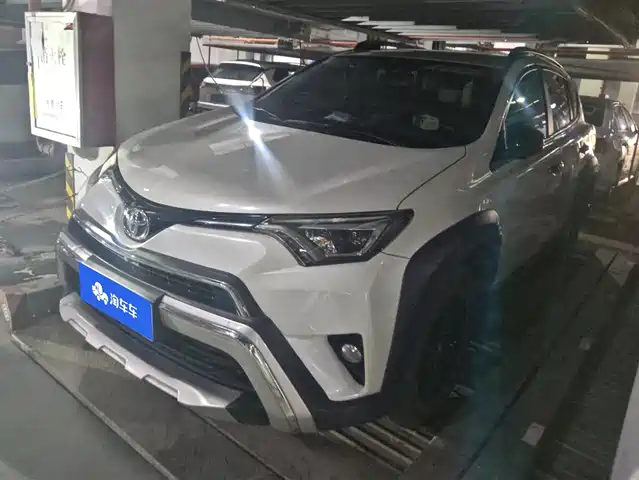 TOYOTA RAV4 RONGFANG