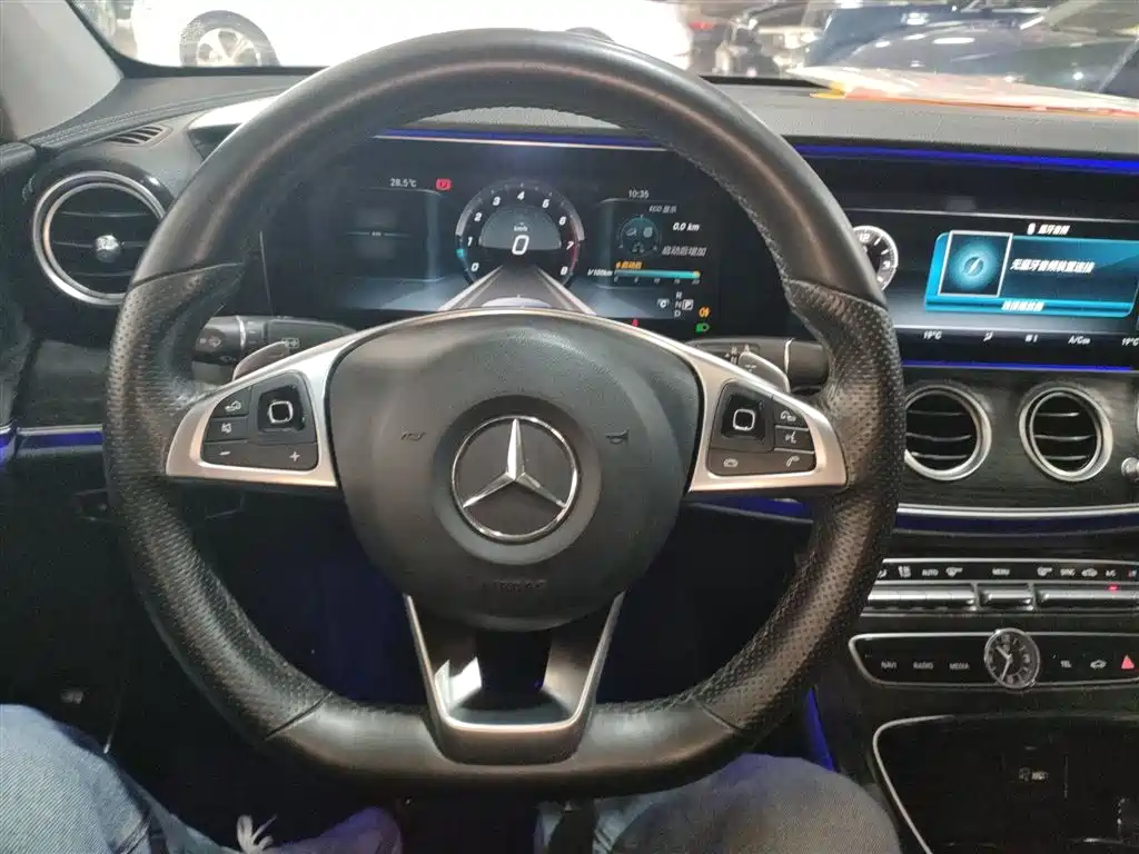 Mercedes-Benz E-Class 2017 E 200 L Sport 4MATIC фото 7