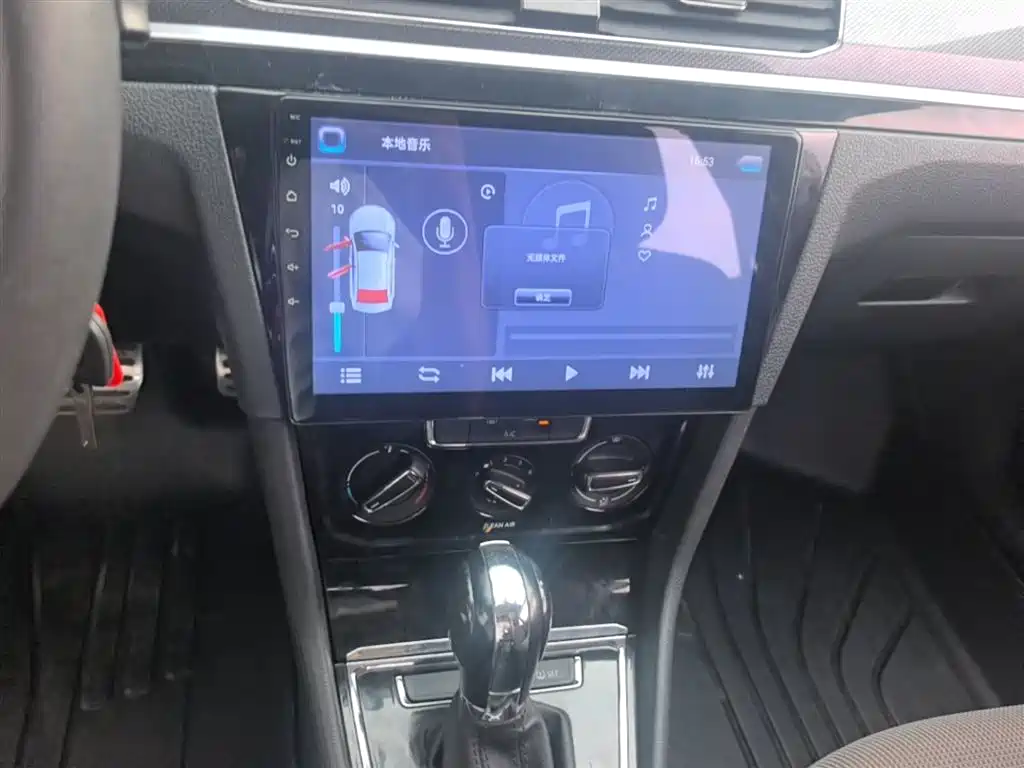 Volkswagen C-TREK 2017 1.6L Automatic Comfort фото 13