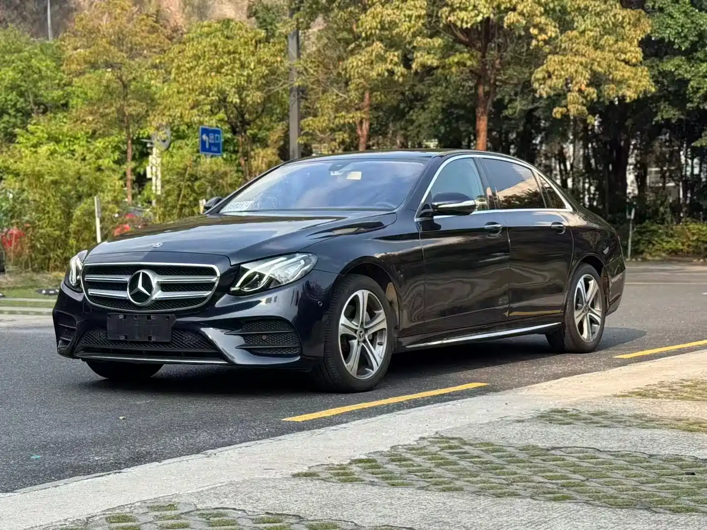 Mercedes-Benz E-Class 2020 Model E 260 L Sport