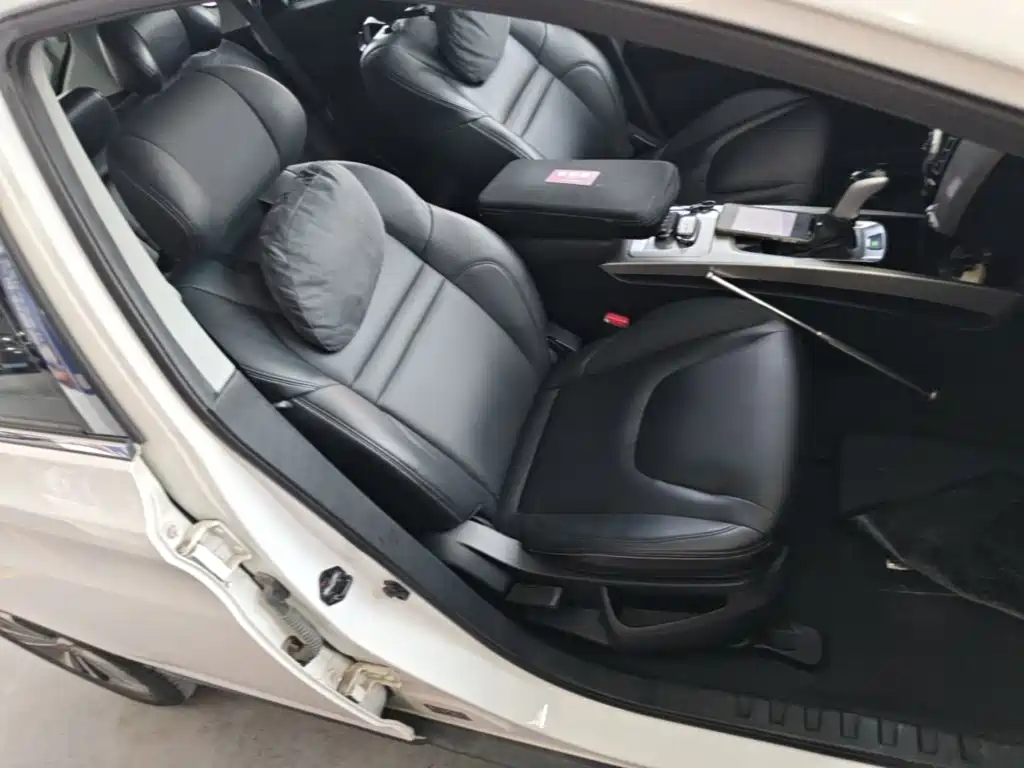 Luxgen U6 SUV 2016 2015 1.8T Fashion Upgrade