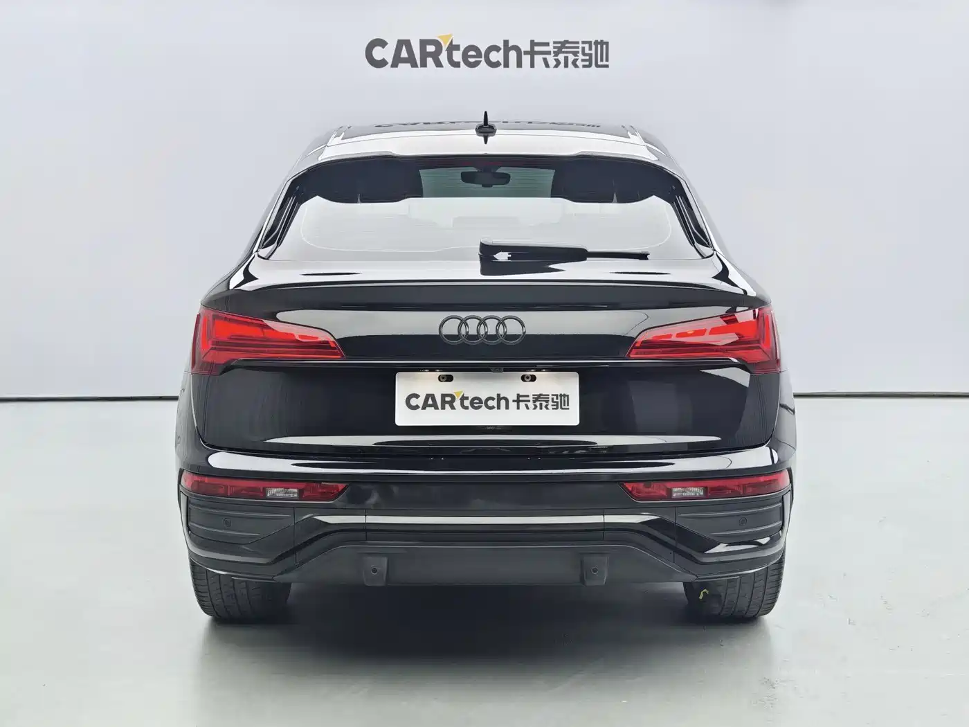 Audi Q5L Sportback 2022 Facelift 40 TFSI Luxury Style фото 16