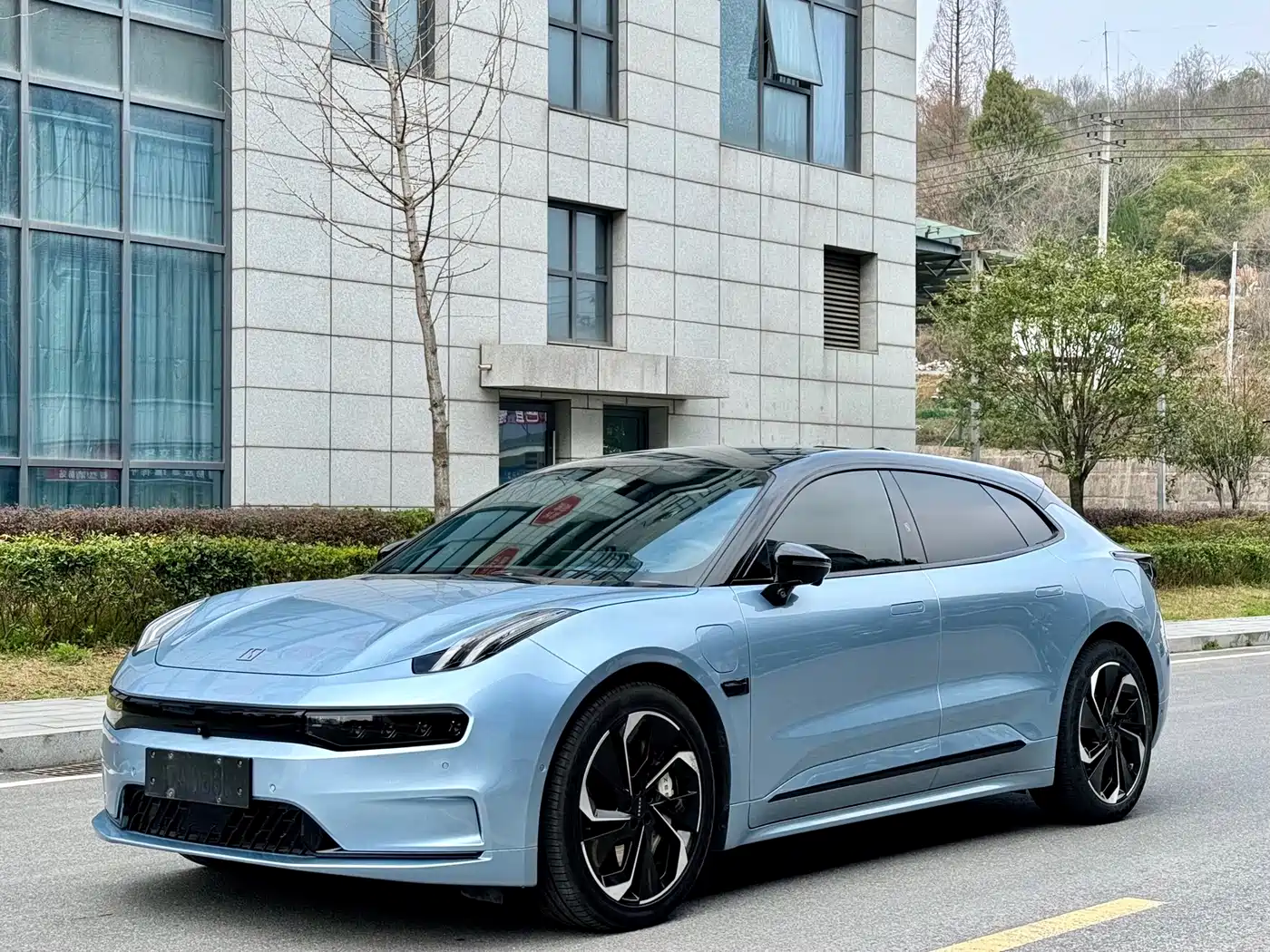 ZEEKR EXTREME KRYPTON 001