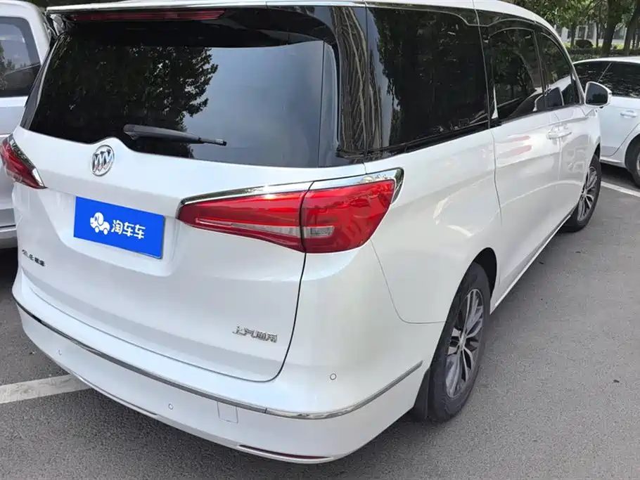 Buick GL8 2018 ES 28T Comfort Type China VI фото 3