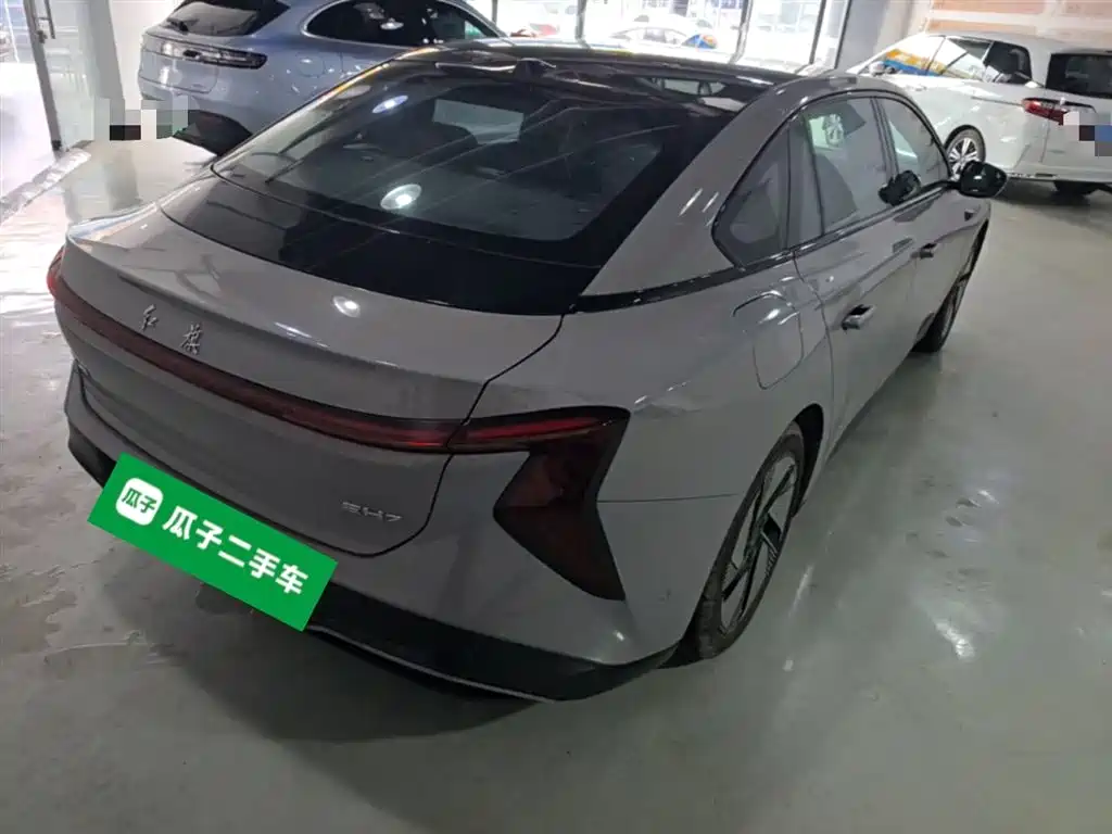Hongqi EH7 2025 640 AWD Smart Selection Edition фото 7