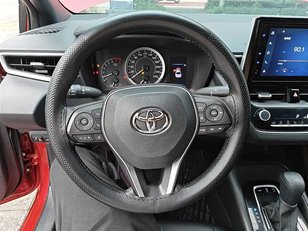Toyota Levin 2022 185T CVT Luxury Edition фото 11