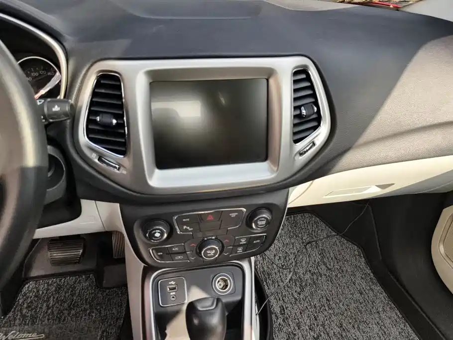 Jeep Compass 2017 2017 200T Automatic Family Edition