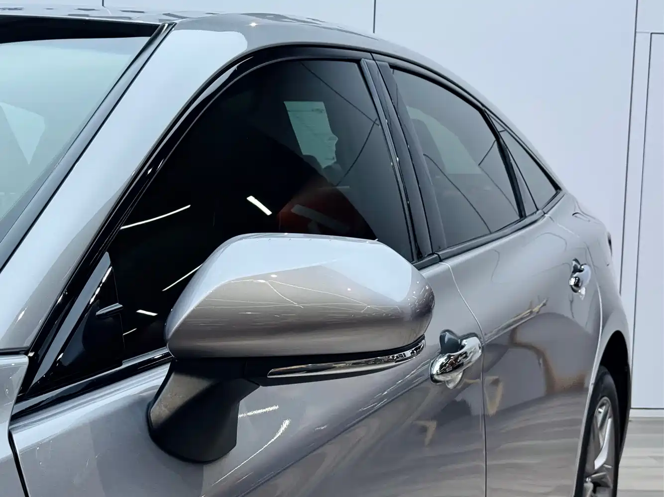 Toyota Avalon 2019 Hybrid 2.5L Luxury Edition China VI фото 25