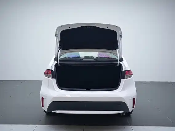 Toyota Levin 2022 185T CVT Luxury Edition фото 10