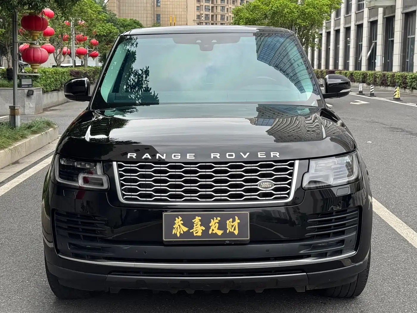 Land Rover Range Rover 2018 3.0 SC V6 Vogue Heritage Extended Edition фото 5