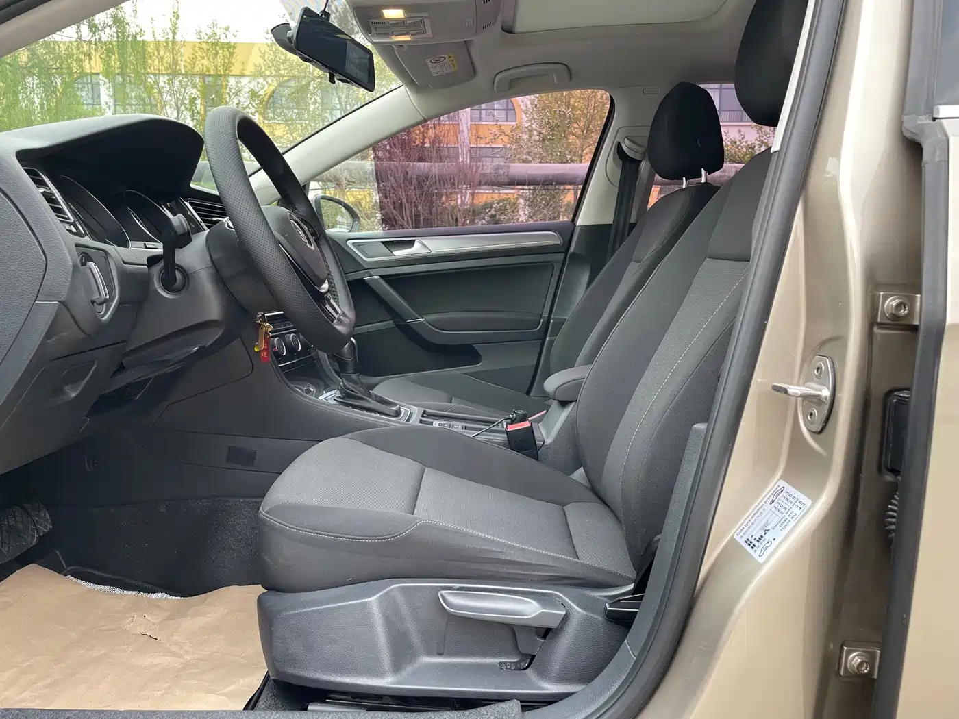 Volkswagen Golf 2019 200TSI DSG Comfort Progressive China VI фото 13