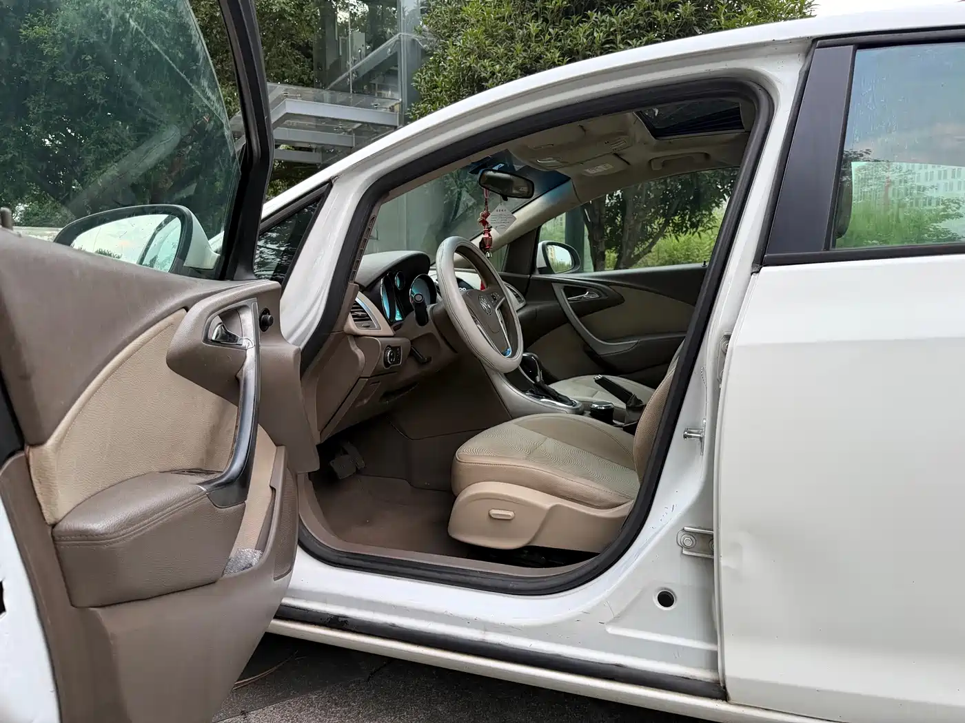Фото 32 - Buick Excelle