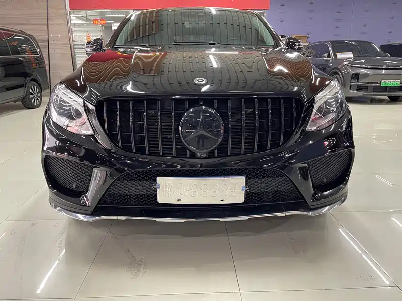 Mercedes-Benz GLE Coupe GLE 320 4MATIC Coupe SUV
