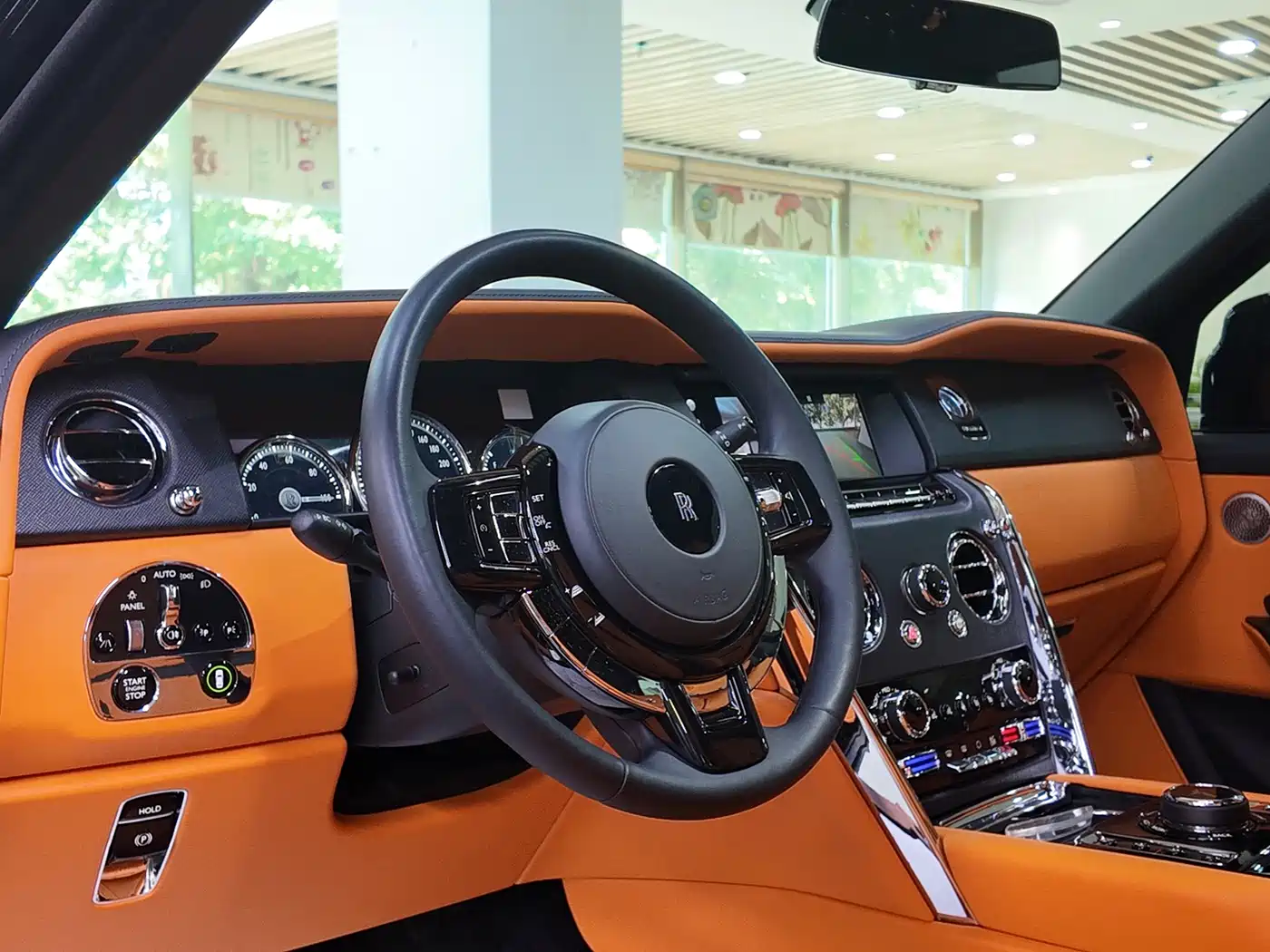 Rolls-Royce Cullinan 2024 2024 4-Seater