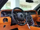 صورة 5 - Rolls-Royce Cullinan