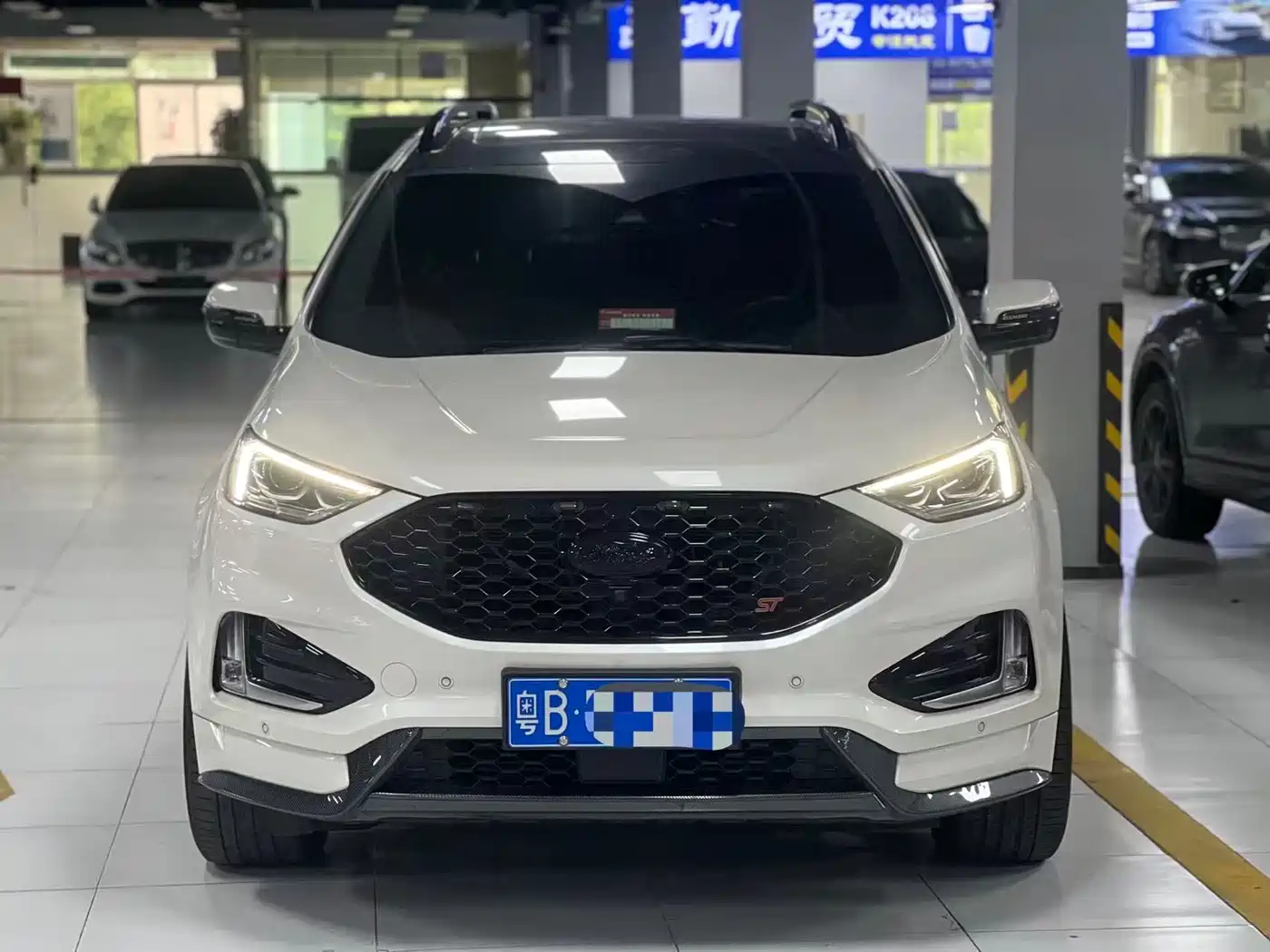 Ford Edge 2020 EcoBoost 245 AWD ST-Line 7-Seater фото 2