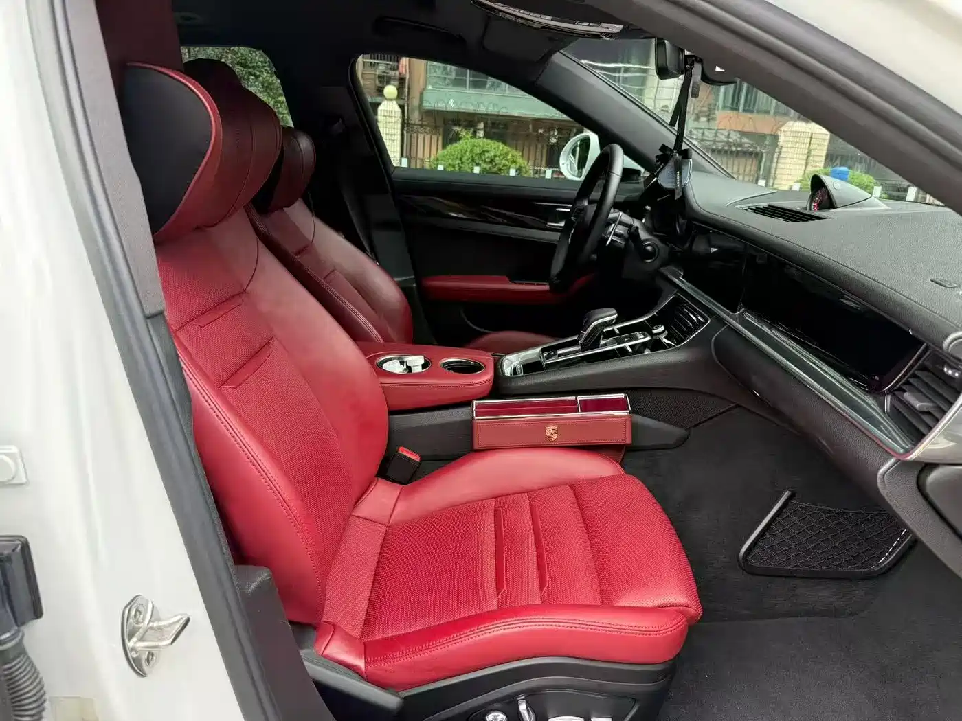 Porsche Panamera 2017 Panamera 4 Sport Turismo 3.0T фото 15