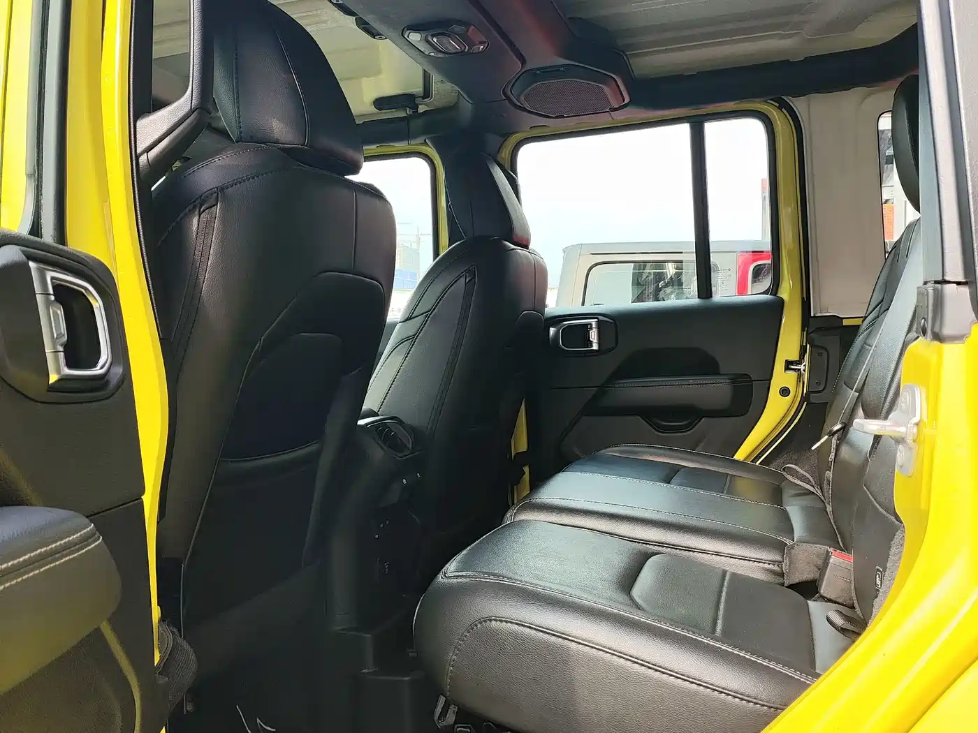 Jeep Wrangler 4xe 2024 2022 4-Door 2.0T 4xe Sahara Fluorescent Yellow Limited Edition