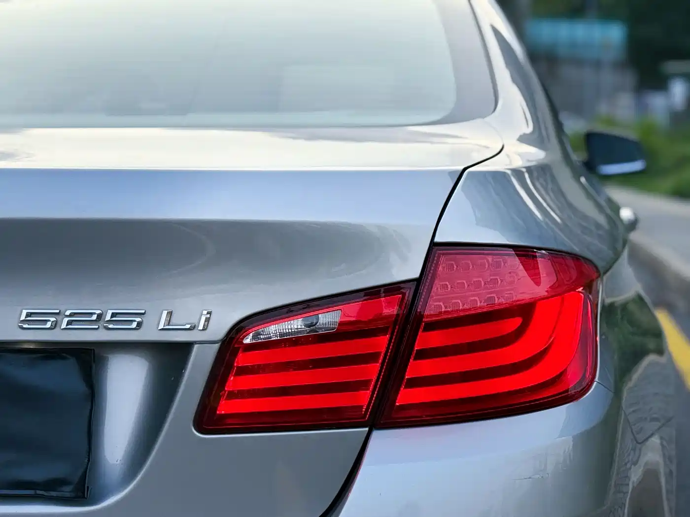BMW 5 Series 2013 525Li Leadership фото 8