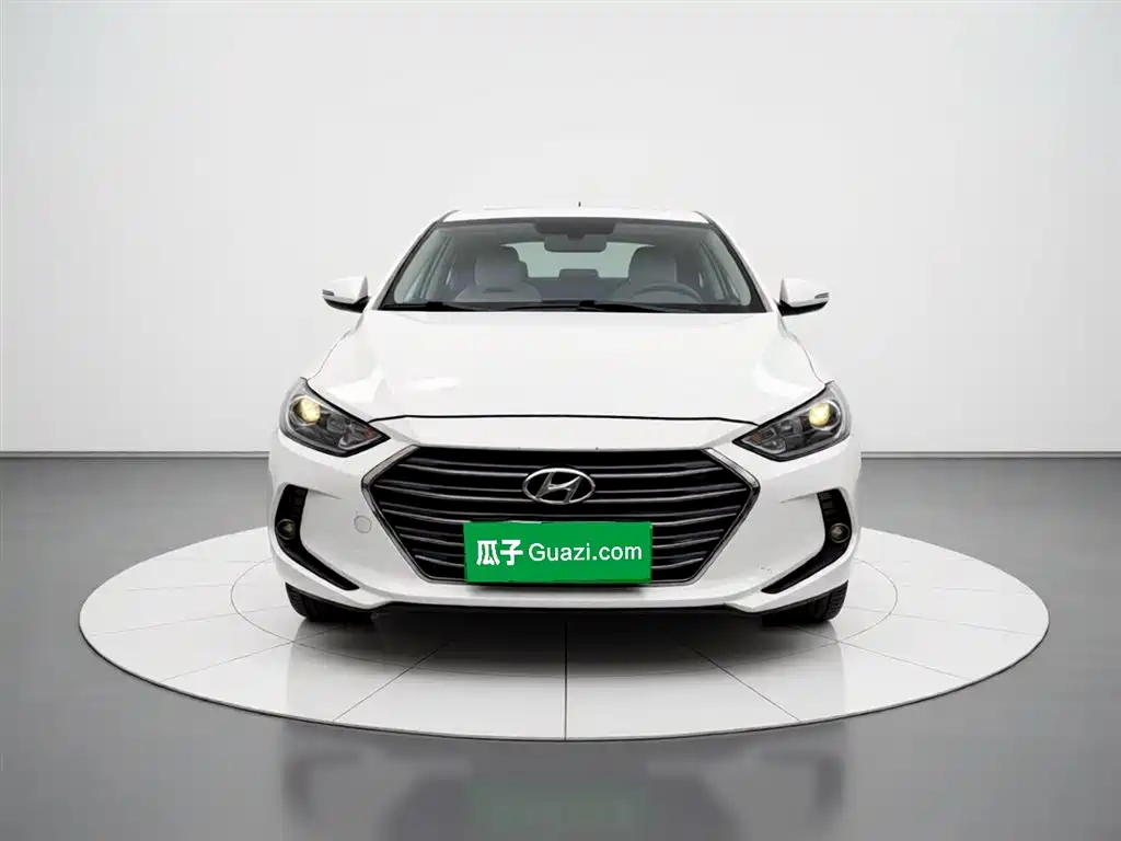 Hyundai Elantra 2016 Model 1.6L Automatic Smart Elite фото 24