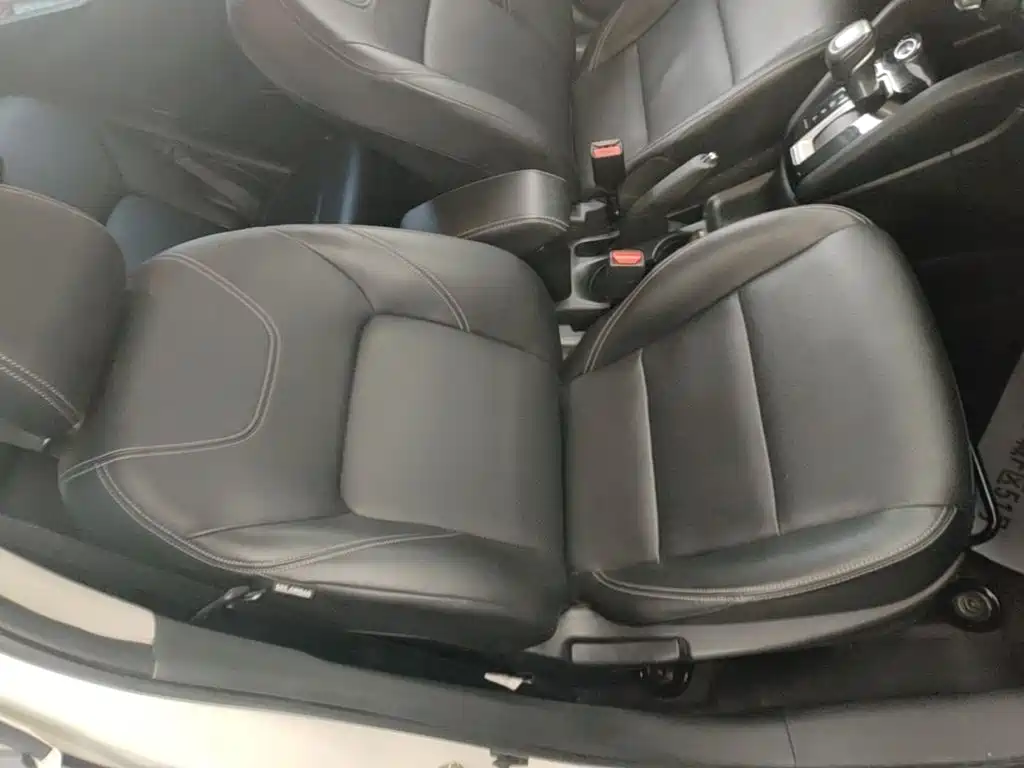 Фото 25 - Nissan Kicks