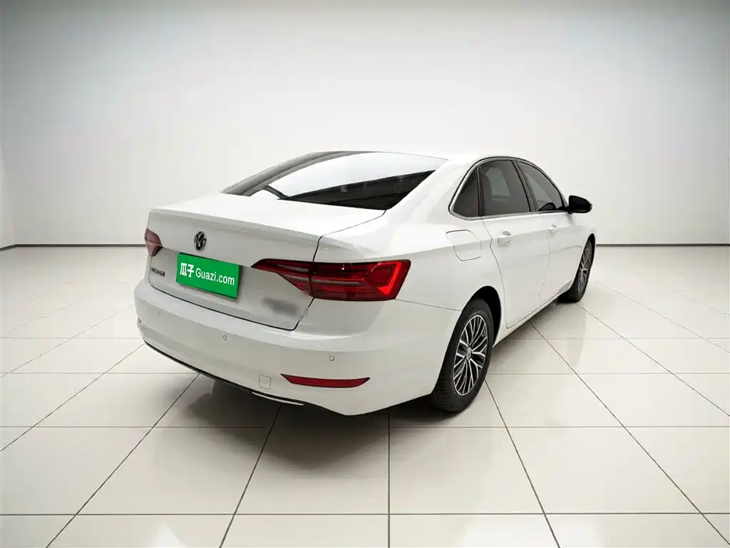Volkswagen Sagitar 2019 200TSI Manual Comfort Edition China VI фото 7