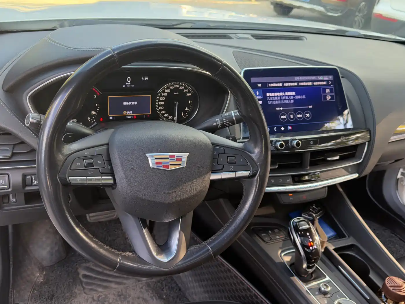 Фото 6 - Cadillac CT5