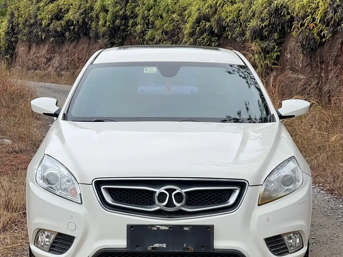 BAIC Senova D50 2015 2014 1.5L Manual Comfort