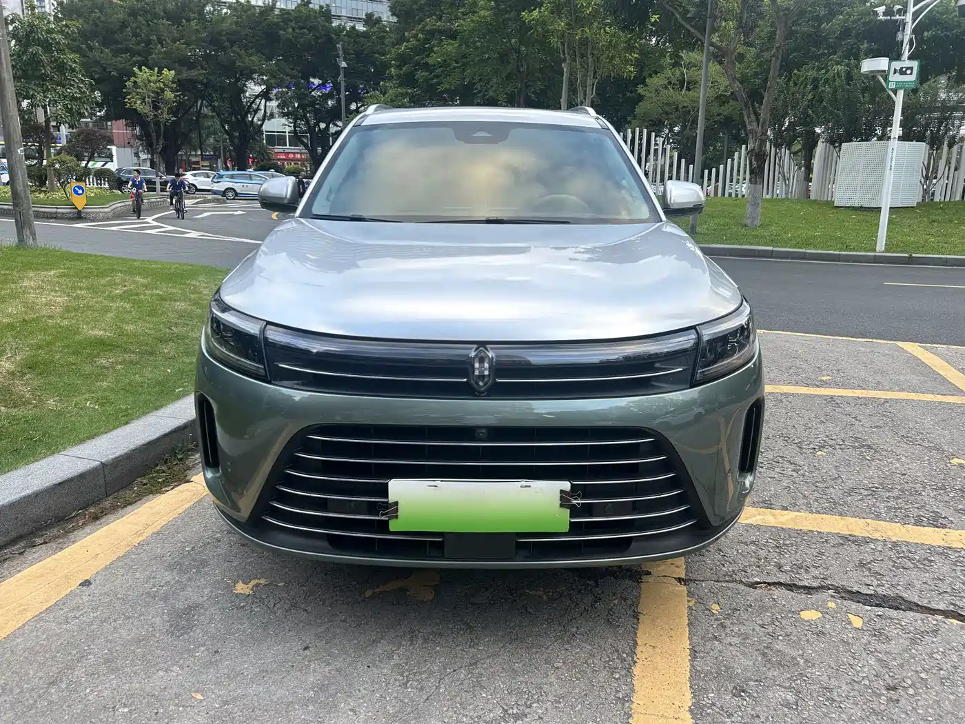 AITO Wenjie AITO M7 2024 1.5T RWD Plus 5-Seater фото 2