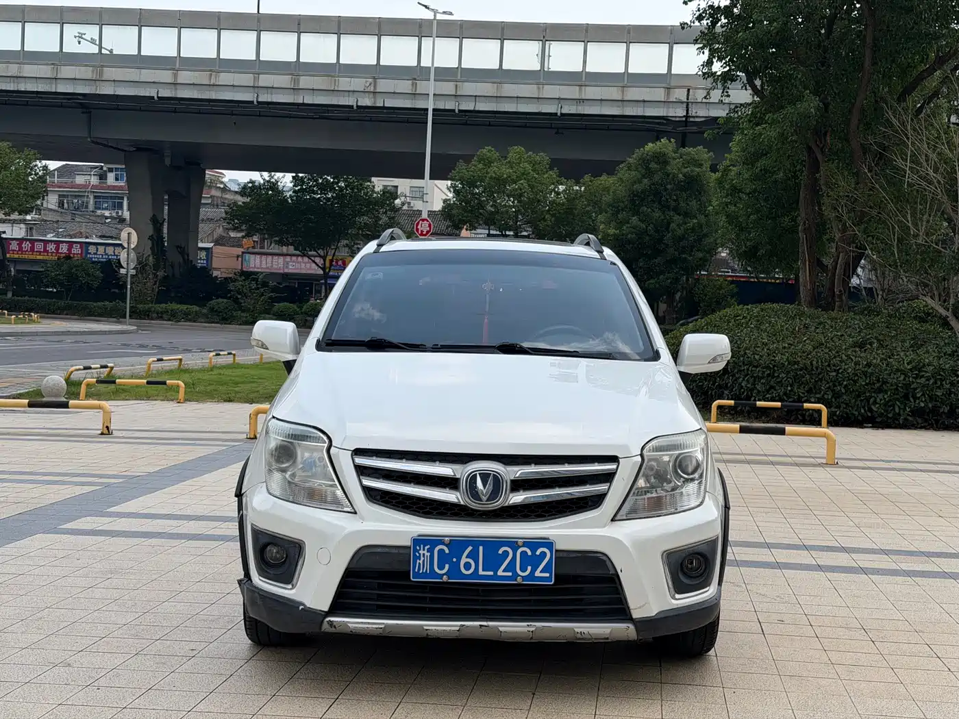 Changan CX20 2016 2014 1.4L IMT Sunroof Navigation Edition (China V)