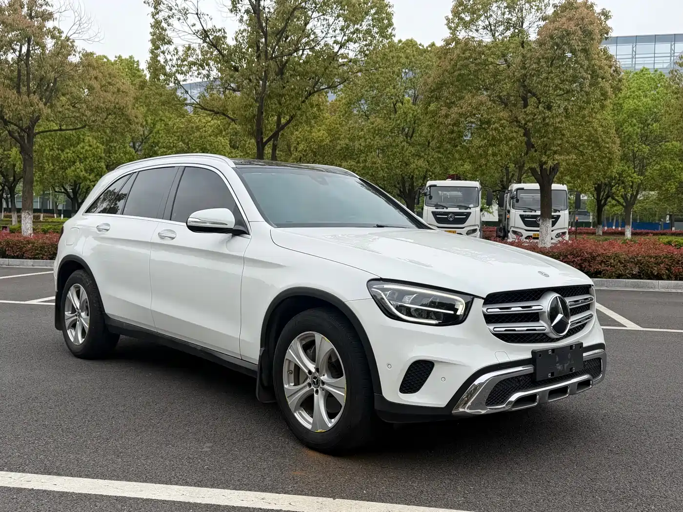 Mercedes-Benz GLC 2020 Facelift GLC 260 L 4MATIC Dynamic фото 3