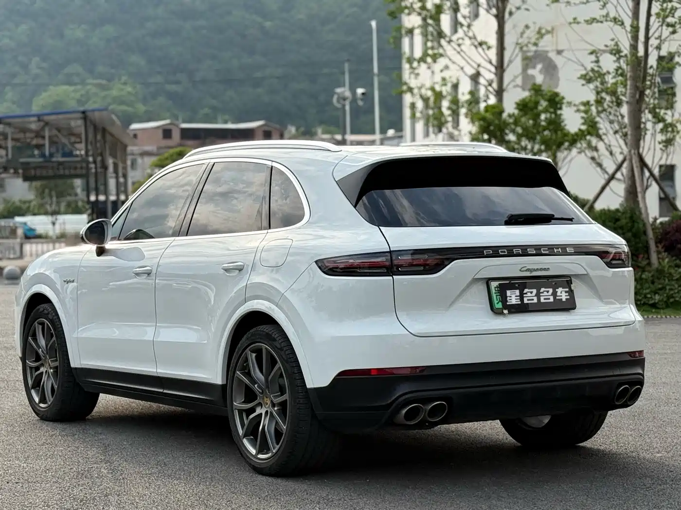 Porsche Cayenne New Energy 2021 Cayenne E-Hybrid 2.0T фото 15