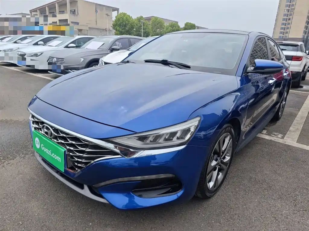 Hyundai Fista 2019 280TGDi Sport Edition China VI фото 2