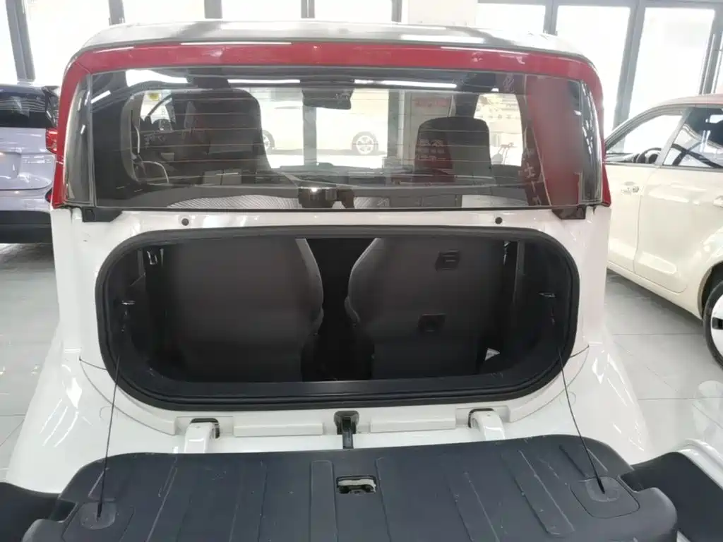 Baojun E200 2021 2020 305KM Smart Edition