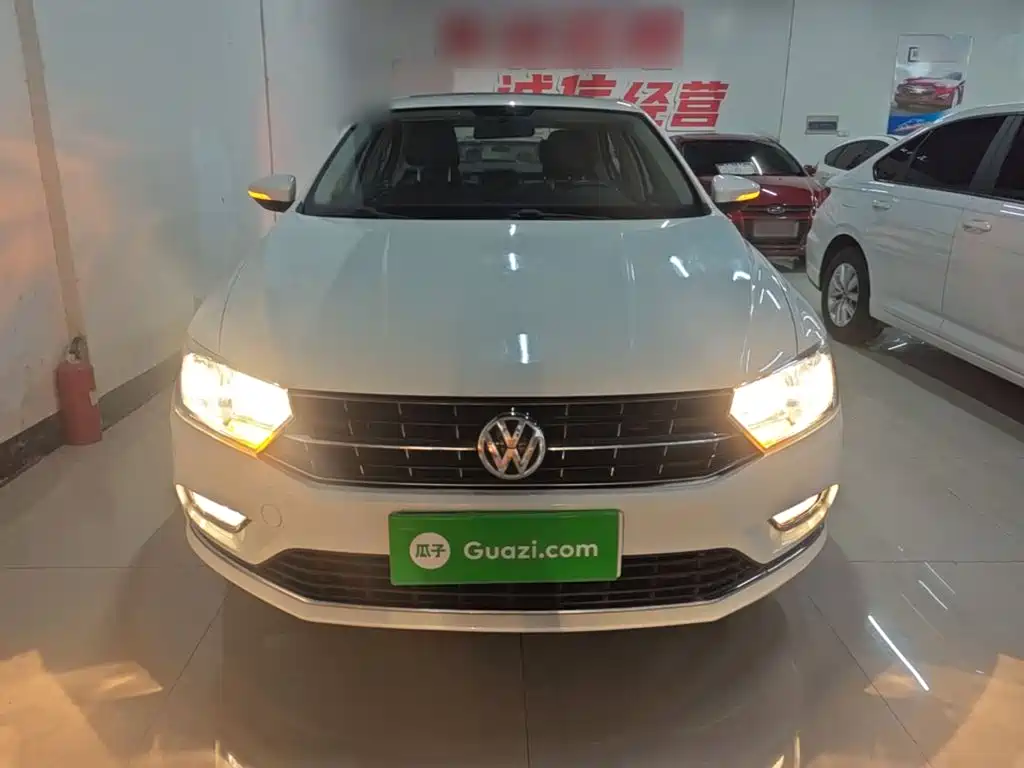 Фото 3 - Volkswagen Bora