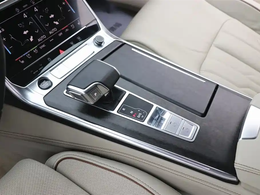 Audi A6L 2022 55 TFSI quattro Flagship Elegance фото 15