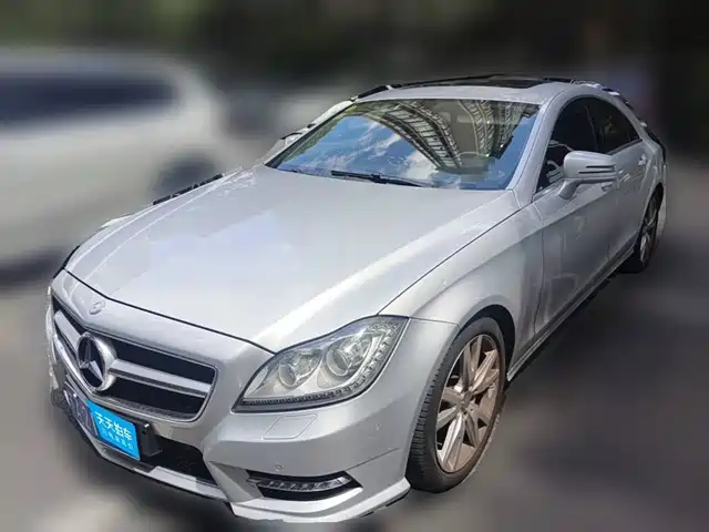Mercedes-Benz CLS 2012 CLS 300 CGI — фото 1